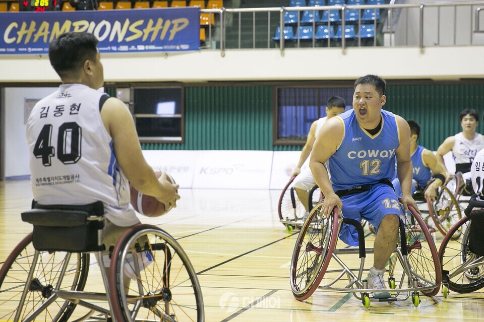 코웨이 블루휠즈 휠체어 농구단 경기 모습 / 사진제공=코웨이