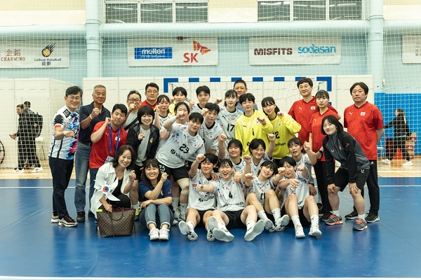 사진 제17회 아시아여자주니어핸드볼선수권대회 결승에 오른 한국 주니어핸드볼 선수단, 대한핸드볼협회