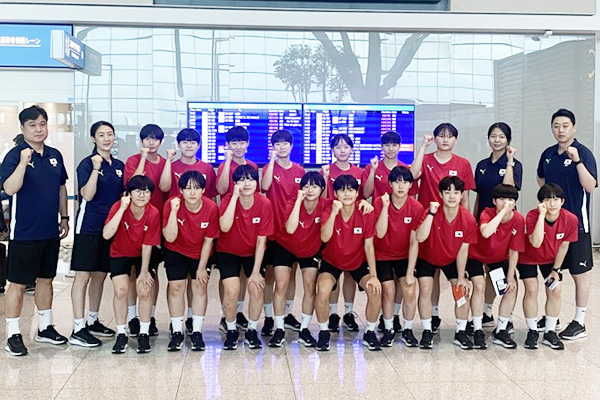 사진 제10회 아시아 여자청소년핸드볼 선수권대회에 출전하는 한국 여자 청소년핸드볼 대표팀, 대한핸드볼협회