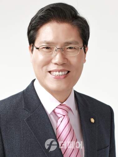 송석준 의원 프로필 / 사진제공=송석준 의원실