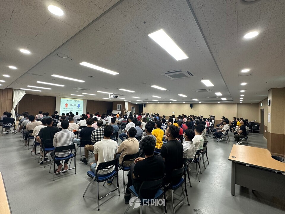 외국인 근로자 사회통합프로그램 한국어교육 주말반 개강 / 사진제공=충주시