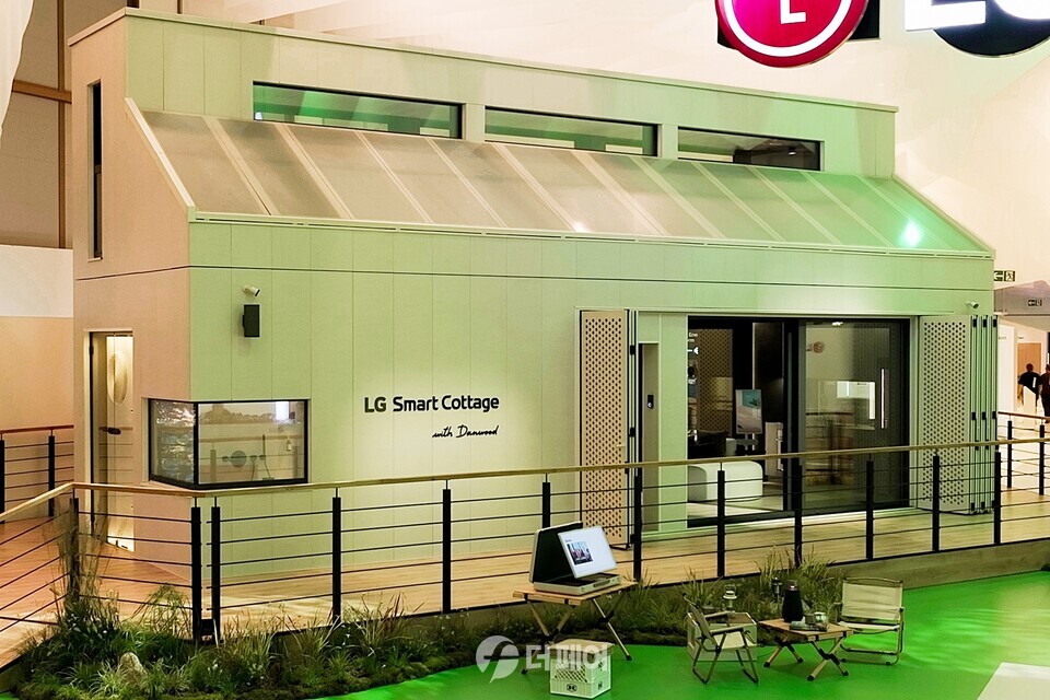 GS건설 자회사 단우드가 IFA 2023에 선보인 유럽형 스마트코티지 상품 / 사진제공=GS건설