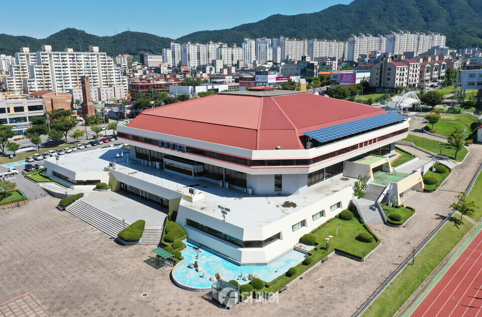 충주시 충주체육관 전경 / 사진제공=충주시