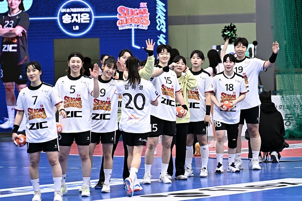 사진 신한 SOL페이 23-24 핸드볼 H리그 여자부 1위를 달리고 있는 SK슈가글라이더즈, 한국핸드볼연맹