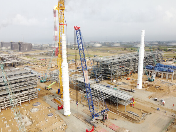 사진제공=대우건설 / 나이지리아 NLNG 트레인 7의 열교환기 설치 완료