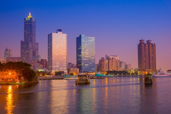 가오슝 도심을 흐르는 아이허강 / 사진=타이완관광청