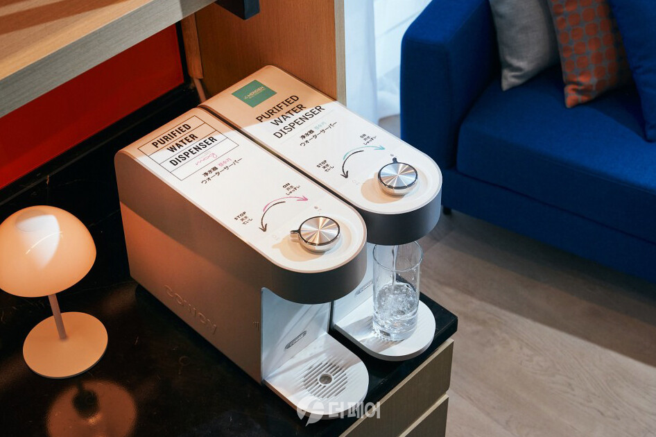 코웨이 르메르디앙&목시 서울 명동 호텔에 나노직수 미니 정수기 공급 / 사진제공=코웨이