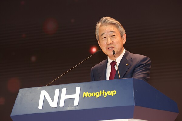 사진제공=농협 / 14일 서울 중구 농협중앙회 본관에서 열린 '2023년도 우수 농·축협 시상식'에서 강호동 농협중앙회장이 축사를 하고 있는 모습