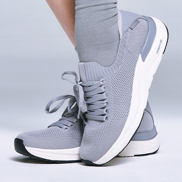 사진제공=이랜드 슈펜 / 컴피이지 액티브 화보