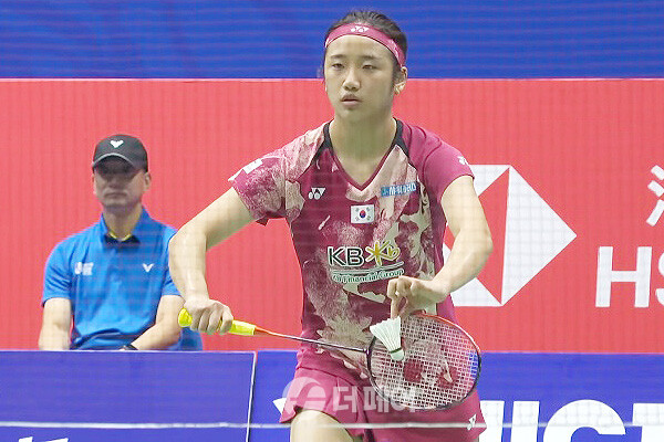 사진 2024 아시아개인배드민턴선수권대회 여자단식 16강에 오른 안세영, 더페어 DB
