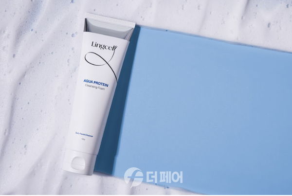 사진제공=JW생활건강 / 링셀의 신제품 '수분 단백질 클렌징폼'