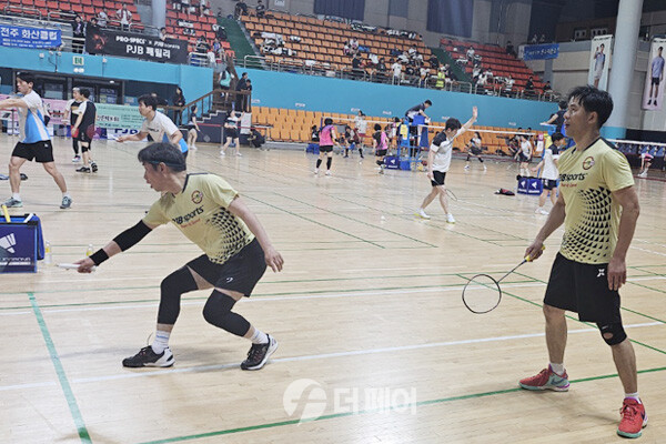 사진 2024 박주봉배 국제배드민턴대회 경기 모습