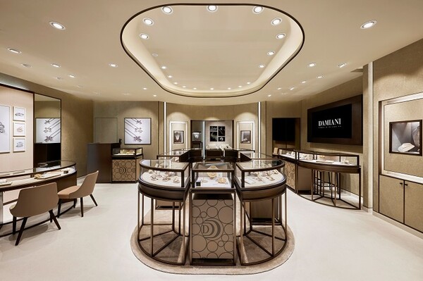 다미아니, 신세계백화점 강남점 리로케이션 리뉴얼 오픈/사진제공=다미아니