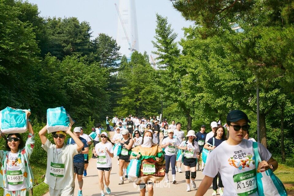 배달의민족이 9일 서울 송파구 올림픽공원에서 ‘2024 장보기오픈런’을 개최했다. / 사진제공=우아한형제들