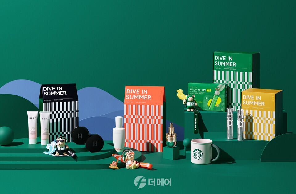 2024 아세페 스타벅스 썸머 기획세트 연출이미지 / 사진제공=아모레퍼시픽