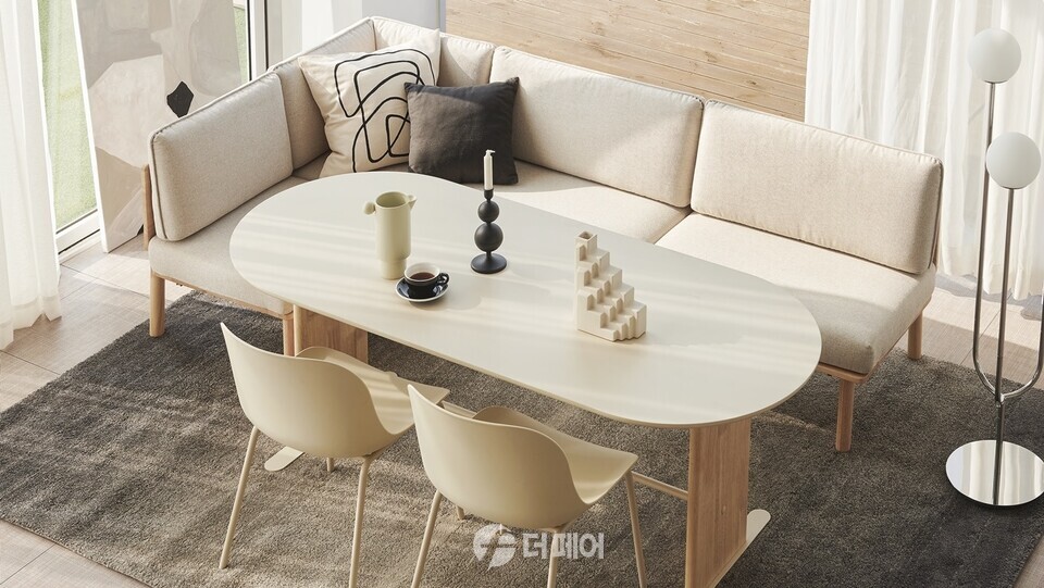 포레 컴포트 식탁세트 제품 이미지 / 사진제공=한샘