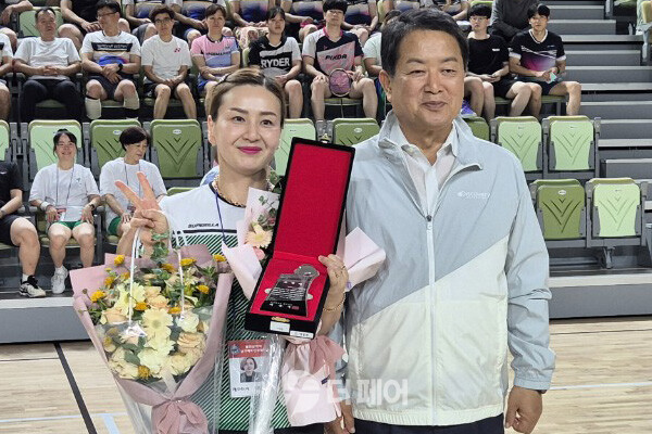 사진 2024 울산 남구청장배 생활체육 배드민턴대회 개회식