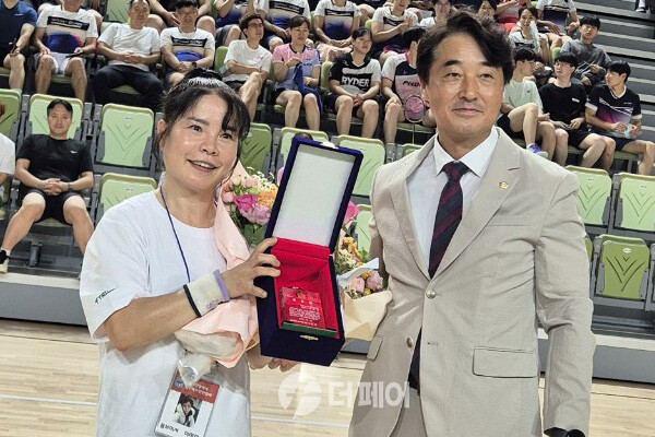 사진 2024 울산 남구청장배 생활체육 배드민턴대회 개회식