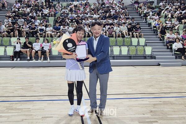 사진 2024 울산 남구청장배 생활체육 배드민턴대회 개회식