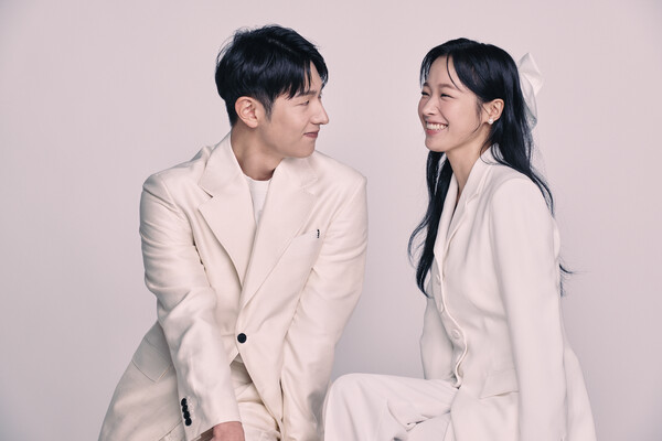 듀오가 '셀프 웨딩촬영' 관련 설문조사를 진행했다. 사진=듀오 제공 