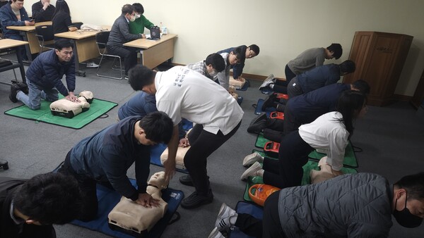 응급처치교육 / 사진=코레일유통