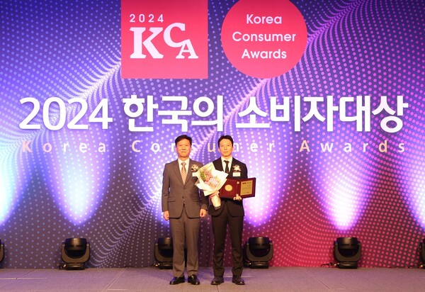 김민형 교원웰스(Wells) 마케팅팀장(오른쪽) / 사진=교원그룹