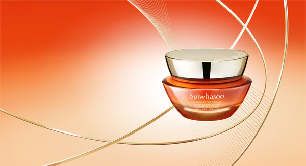 설화수가 ‘자음생 라인’을 리뉴얼 출시한다고 31일 밝혔다.