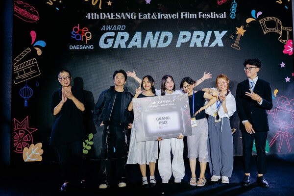 대상그룹이 주최하는 글로벌 대학생 스마트폰 영화제 ‘4th DAESANG E.T.F.F. 성공리에 마무리됐다고 12일 밝혔다.