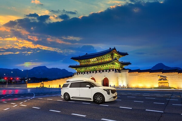 스타리무진이 '디 오리진' 50대 한정 프로모션을 진행한다. 사진=스타리무진 제공 