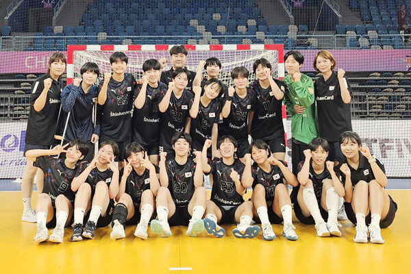 사진 제10회 세계여자청소년핸드볼선수권대회에 출전 중인 대한민국 여자청소년 핸드볼 대표팀, 사진 제공=국제핸드볼연맹