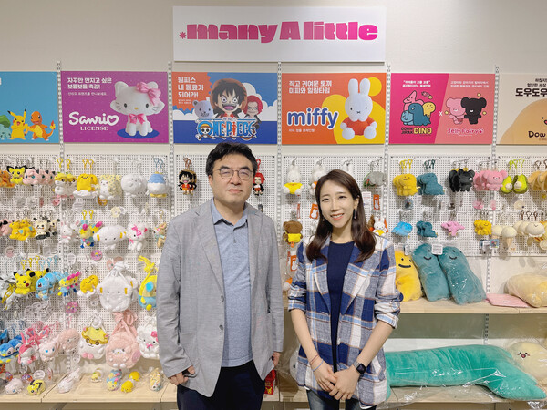 ㈜써드라운드 장우식 대표(왼쪽)과 ㈜비글즈 이희정 대표(오른쪽)/사진제공=비글즈