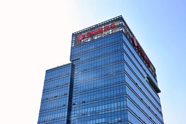 롯데웰푸드(옛 롯데제과)는 대표 효능껌 브랜드 ‘졸음번쩍껌’의 신제품 ‘졸음번쩍 에너지껌’을 출시했다고 26일 밝혔다. 사진= 롯데웰푸드