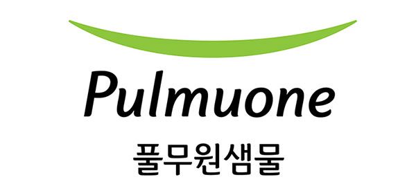 풀무원샘물 로고.