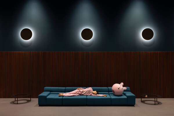 Elmgreen & Dragset, The Cloud, 2024_Photo Andrea Rosetti.