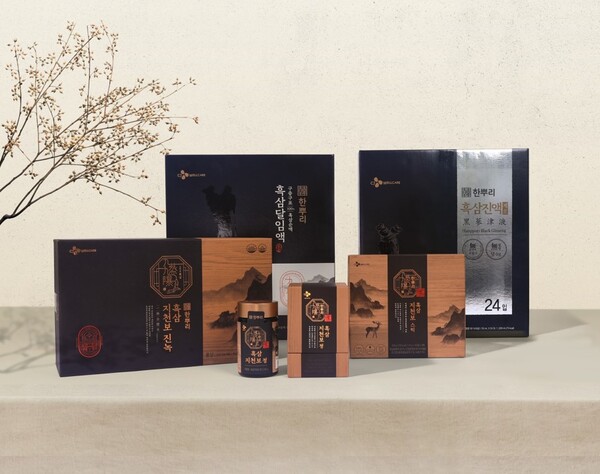 CJ웰케어가 다가오는 추석을 맞이해 다양한 구성의 건강기능식품 선물세트 45종을 선보인다고 3일 밝혔다.