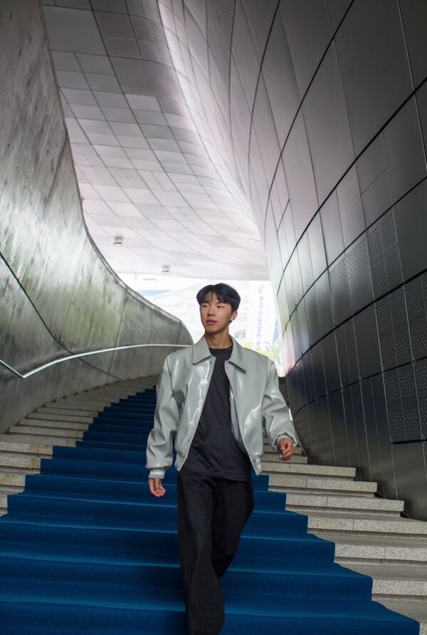 서울패션위크에 참여한 김규결