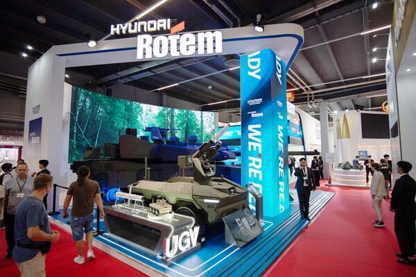 현대로템의 MSPO 전시회 부스 전경. / 사진=현대로템