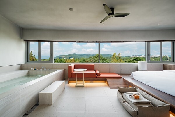 교원 웰스(Wells), 키녹과 전략적 협업으로 펫팸족 공략 박차  / 사진=교원그룹