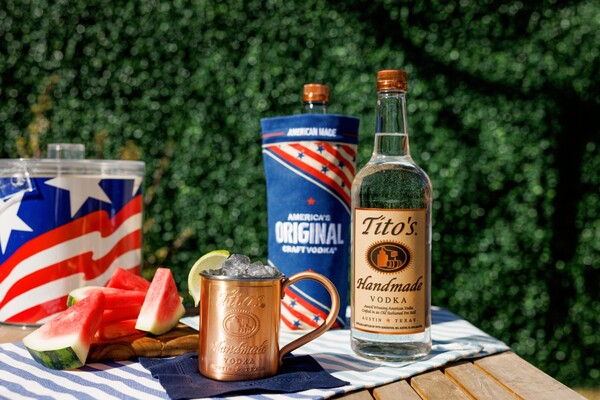 티토스 보드카. 사진= 하이트진로