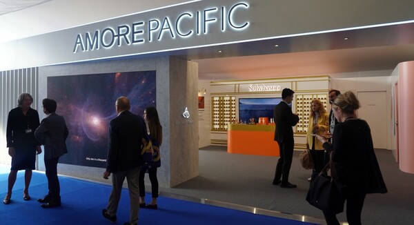 아모레퍼시픽그룹이 지난 9월 30일부터 10월 3일까지 프랑스 칸에서 열린 ‘2024 TFWA 세계면세박람회(2024 TFWA World Exhibition & Conference)’에 참가했다고 4일 밝혔다. 사진= 아모레퍼시픽