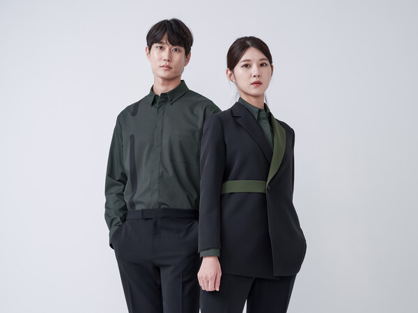 15일 새롭게 선보인 한화그룹 유통·서비스 부문 통합 유니폼 / 사진=한화호텔앤드리조트