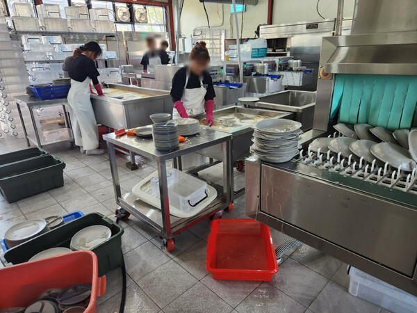 광양시는 제20회 광양전통숯불구이축제에 다회용기 15만 6천여 개가 공급돼 음식 및 시음 부스, 푸드트럭에서 나온 일회용기 폐기물이 대폭 감소했다고 16일 밝혔다. 사진= 광양시