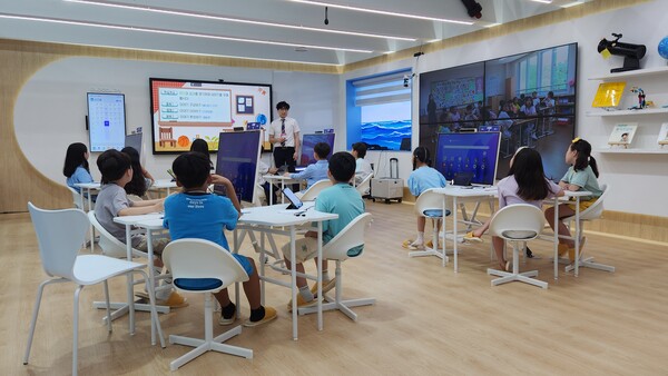 지난 5월 대한민국 글로컬 미래교육박람회장에서 선보인 수업 모습. / 사진=전남교육청