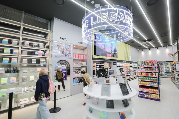 뮤직 라이브러리’CU 에이케이&홍대점). 사진= BGF리테일