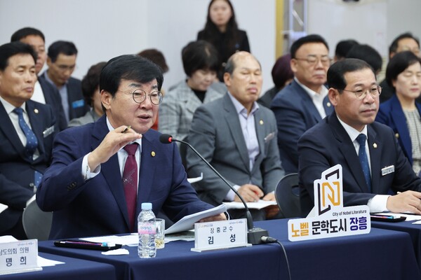 장흥군 정책비전투어 김성 장흥군수 / 사진=장흥군