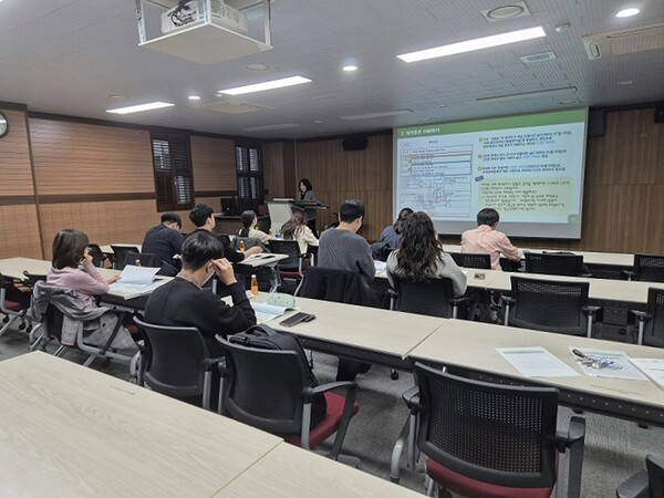 하반기 가족관계등록 실무자 역량교육 실시 / 사진=의정부시