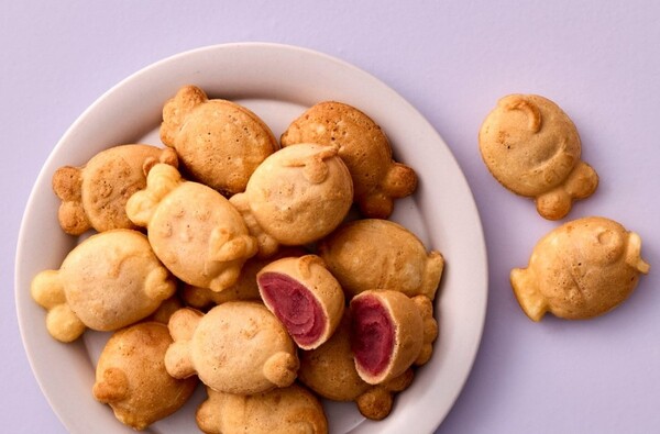 CJ제일제당이 컬리와 공동 기획한 ‘제일맞게컬리 자색 고구마 붕어빵’을 출시했다고 29일 밝혔다. 사진= CJ제일제당