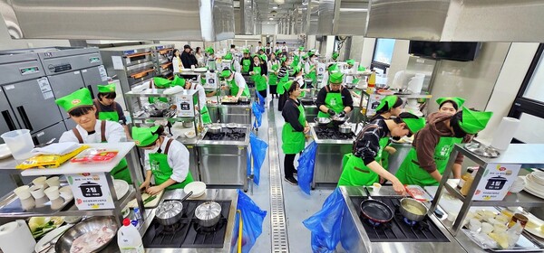 원광보건대학교 정진관에서 열린 요리경연대회 모습. (주)하림