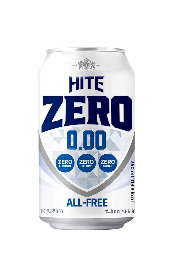 하이트진로음료는 무알코올 맥주맛 음료 ‘하이트제로0.00’의 패키지 디자인을 새롭게 단장한다고 3일 밝혔다. 사진= 하이트진로음료