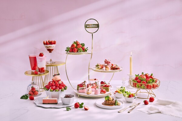 워커힐 호텔앤리조트가 프리미엄 딸기 디저트로 고객들의 마음을 사로잡을 채비를 갖췄다고 9일 밝혔다. 사진= 워커힐 호텔앤리조트